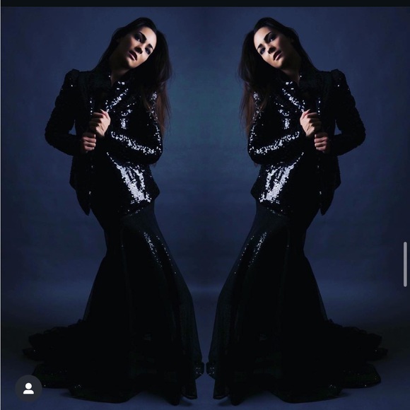 Lucia’s Sarto Purple black sequin puffer jacket coat - Picture 13 of 13